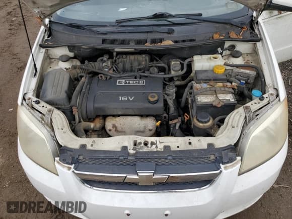 ✅ 2008 Chevrolet Aveo LS • VIN: KL1TD56638B142831 • Lot: 48429175. Wystawiony na Copart z przebiegiem 177 863 mil. Bezpłatny archiwum sprzedaży aukcyjnych z USA i szczegółowy raport historii pojazdu na DreamBid. Zdjęcie 11.