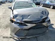 ✅ 2024 Toyota Camry XLE • VIN: 4T1F11AK0RU876453 • Lot: 82197295. Wystawiony na Copart z przebiegiem 17 901 mil. Bezpłatny archiwum sprzedaży aukcyjnych z USA i szczegółowy raport historii pojazdu na DreamBid. Zdjęcie 13.