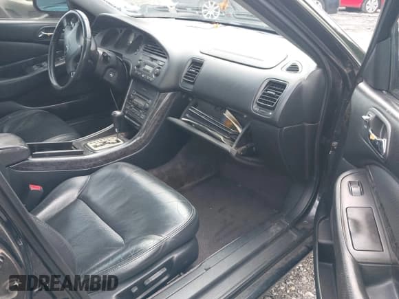 ✅ 2003 Acura TL Type S • VIN: 19UUA56833A056779 • Lot: 42512013. Wystawiony na IAAI z przebiegiem 298 178 mil. Bezpłatny archiwum sprzedaży aukcyjnych z USA i szczegółowy raport historii pojazdu na DreamBid. Zdjęcie 5.