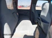 ✅ 1996 Ford F-250 • VIN: 1FTHW25F9TEB54241 • Lot: 42084358. Wystawiony na IAAI z przebiegiem 372 572 mil. Bezpłatny archiwum sprzedaży aukcyjnych z USA i szczegółowy raport historii pojazdu na DreamBid. Zdjęcie 8.