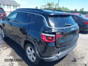 ✅ 2018 Jeep Compass Latitude • VIN: 3C4NJCBB5JT194919 • Lot: 42297016. Listed on IAAI with 92,576 mi. Free auction sales archive from the USA and detailed vehicle history report at DreamBid. Image 6.