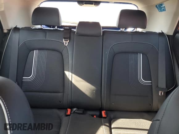 ✅ 2024 Hyundai Venue SEL • VIN: KMHRC8A32RU302798 • Lot: 43019425. Listed on Copart with 7,667 mi. Free auction sales archive from the USA and detailed vehicle history report at DreamBid. Image 10.