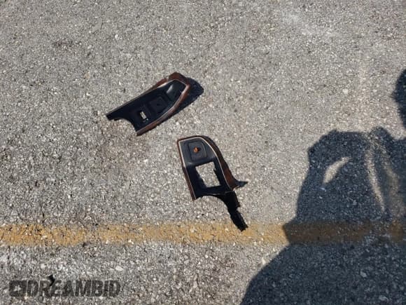 ✅ 1990 Ford F-150 • VIN: 1FTDF15N7LNA52632 • Lot: 60468495. Listed on Copart with 8,445 mi. Free auction sales archive from the USA and detailed vehicle history report at DreamBid. Image 12.