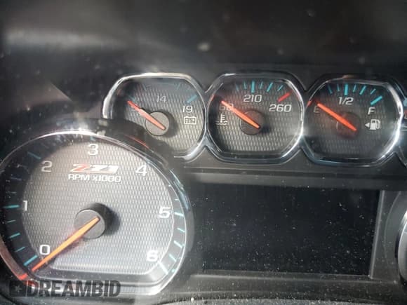 ✅ 2015 Chevrolet Silverado 1500 LTZ • VIN: 3GCPCSEC8FG111551 • Лот: 72598034. Опубликован ранее на Copart с пробегом Не указан. Бесплатный доступ к архиву аукционных продаж из США и подробный отчёт об истории автомобиля на DreamBid. Изображение 9.