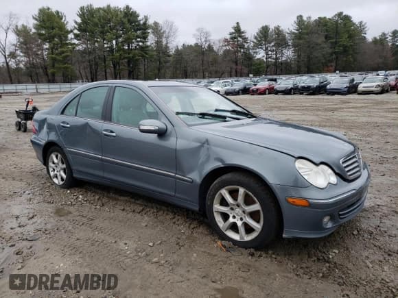 ✅ 2007 Mercedes-Benz C 280 Luxury • VIN: WDBRF54J97F898836 • Lot: 51849735. Wystawiony na Copart z przebiegiem Nie podano. Bezpłatny archiwum sprzedaży aukcyjnych z USA i szczegółowy raport historii pojazdu na DreamBid. Zdjęcie 4.