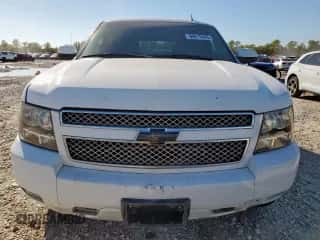 2008 Chevrolet Tahoe 2LT с VIN 1GNFC130X8R110202, выставлен на аукционе Copart как лот 90873445 с пробегом 284 247 миль миль и Чистый • Clean title. История ставок и продаж доступна на DreamBid. Изображение 5.