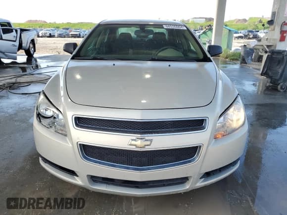 ✅ 2011 Chevrolet Malibu 1LS • VIN: 1G1ZB5E11BF196118 • Lot: 68536004. Listed on Copart with 89,320 mi. Free auction sales archive from the USA and detailed vehicle history report at DreamBid. Image 5.