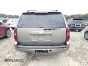 ✅ 2009 Chevrolet Suburban LS • VIN: 1GNFC16J49R184219 • Lot: 79306164. Listed on Copart with 204,958 mi. Free auction sales archive from the USA and detailed vehicle history report at DreamBid. Image 6.