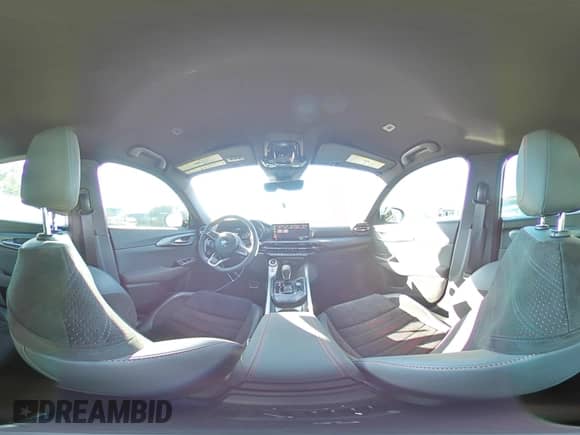 2024 Dodge Hornet R/T с VIN ZACPDFCW5R3A13881, выставлен на аукционе Copart как лот 80876684 с пробегом 573 миль миль и Списание • Salvage title. История ставок и продаж доступна на DreamBid. Изображение 14.