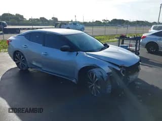 ✅ 2016 Nissan Maxima SL • VIN: 1N4AA6AP8GC394524 • Lot: 43366542. Wystawiony na IAAI z przebiegiem 93 179 mil. Bezpłatny archiwum sprzedaży aukcyjnych z USA i szczegółowy raport historii pojazdu na DreamBid. Zdjęcie 1.