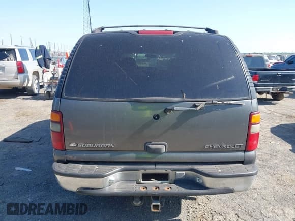 ✅ 2001 Chevrolet Suburban LS • VIN: 3GNEC16T21G163239 • Лот: 42037678. Опубликован ранее на IAAI с пробегом 293 293 миль. Бесплатный доступ к архиву аукционных продаж из США и подробный отчёт об истории автомобиля на DreamBid. Изображение 14.