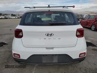✅ 2021 Hyundai Venue SEL • VIN: KMHRC8A35MU094327 • Lot: 82430294. Wystawiony na Copart z przebiegiem 36 317 mil. Bezpłatny archiwum sprzedaży aukcyjnych z USA i szczegółowy raport historii pojazdu na DreamBid. Zdjęcie 6.