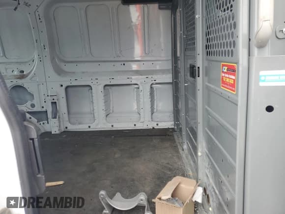 ✅ 2016 Ford Transit Cargo • VIN: 1FTYE1ZM4GKB22049 • Lot: 80447235. Listed on Copart with 201,568 mi. Free auction sales archive from the USA and detailed vehicle history report at DreamBid. Image 11.