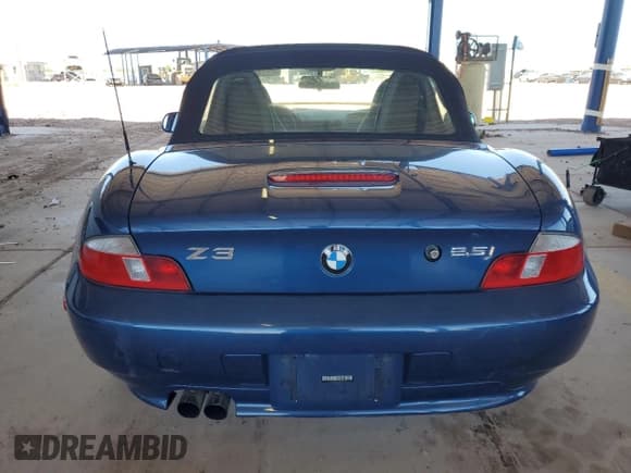 ✅ 2002 BMW Z3 2.5 • VIN: 4USCN33432LM06882 • Лот: 57186805. Опубликован ранее на Copart с пробегом 117 834 миль. Бесплатный доступ к архиву аукционных продаж из США и подробный отчёт об истории автомобиля на DreamBid. Изображение 6.