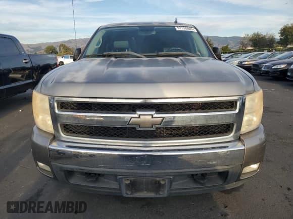 ✅ 2008 Chevrolet Silverado 1500 1LT • VIN: 2GCEC19JX81103361 • Lot: 92130605. Listed on Copart with 195,762 mi. Free auction sales archive from the USA and detailed vehicle history report at DreamBid. Image 5.