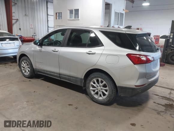 ✅ 2021 Chevrolet Equinox LS • VIN: 3GNAX5EV9MS162085 • Лот: 41381002. Опубликован ранее на IAAI с пробегом 38 810 миль. Бесплатный доступ к архиву аукционных продаж из США и подробный отчёт об истории автомобиля на DreamBid. Изображение 3.