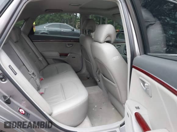 2006 Hyundai Azera SE с VIN KMHFC46F56A089678, выставлен на аукционе IAAI как лот 42449327 с пробегом 97 475 миль миль и . История ставок и продаж доступна на DreamBid. Изображение 8.