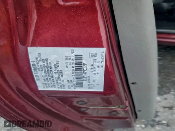 ✅ 2007 Ford Focus S • VIN: 1FAHP31N87W335207 • Lot: 94100905. Listed on Copart with 111,877 mi. Free auction sales archive from the USA and detailed vehicle history report at DreamBid. Image 12.