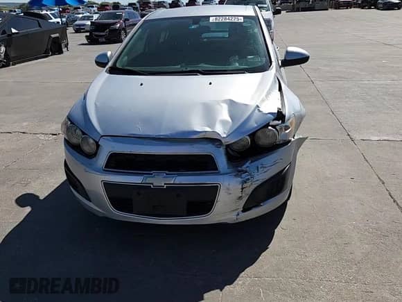 ✅ 2015 Chevrolet Sonic LT • VIN: 1G1JC5SH4F4175972 • Lot: 82284225. Listed on Copart with 161,635 mi. Free auction sales archive from the USA and detailed vehicle history report at DreamBid. Image 13.