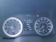 ✅ 2021 Hyundai Venue SE • VIN: KMHRB8A3XMU090440 • Lot: 80842164. Listed on Copart with 50,859 mi. Free auction sales archive from the USA and detailed vehicle history report at DreamBid. Image 9.