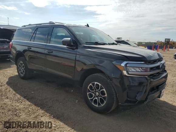 ✅ 2023 Ford Expedition Max XLT • VIN: 1FMJK1J85PEA51320 • Lot: 72043045. Wystawiony na Copart z przebiegiem 51 672 mil. Bezpłatny archiwum sprzedaży aukcyjnych z USA i szczegółowy raport historii pojazdu na DreamBid. Zdjęcie 4.