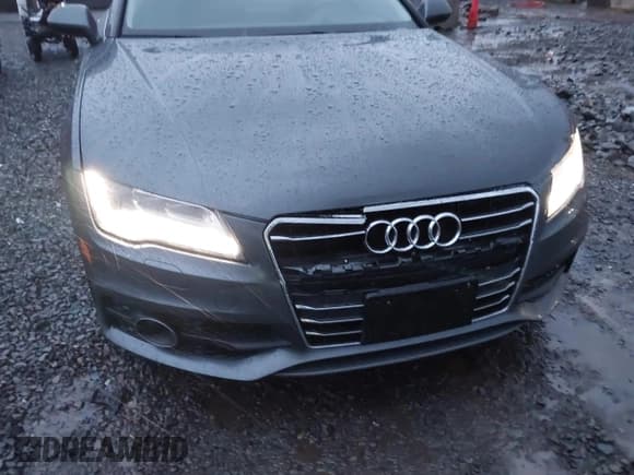 ✅ 2013 Audi A7 Prestige • VIN: WAU3GAFC5DN103503 • Lot: 43635691. Listed on IAAI with 101,488 mi. Free auction sales archive from the USA and detailed vehicle history report at DreamBid. Image 6.