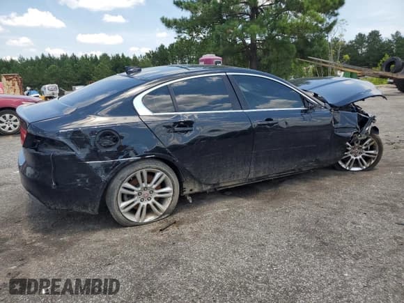 ✅ 2019 Jaguar XE 25t • VIN: SAJAS4FX8KCP52882 • Lot: 57982975. Wystawiony na Copart z przebiegiem 88 723 mil. Bezpłatny archiwum sprzedaży aukcyjnych z USA i szczegółowy raport historii pojazdu na DreamBid. Zdjęcie 3.