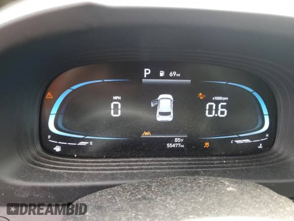 2023 Hyundai Venue SEL с VIN KMHRC8A37PU219154, выставлен на аукционе Copart как лот 69524544 с пробегом 55 477 миль миль и Списание • Salvage title. История ставок и продаж доступна на DreamBid. Изображение 9.