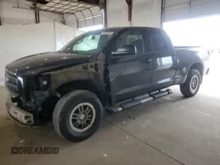 ✅ 2012 Toyota Tundra • VIN: 5TFUW5F11CX256513 • Лот: 84803865. Опубликован ранее на Copart с пробегом 255 916 миль. Бесплатный доступ к архиву аукционных продаж из США и подробный отчёт об истории автомобиля на DreamBid. Изображение 1.