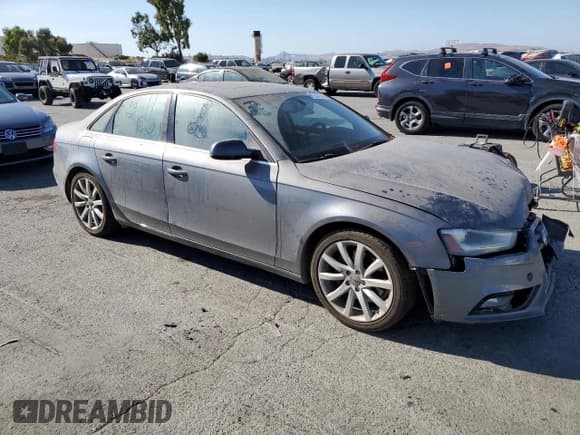 ✅ 2013 Audi A4 Premium Plus • VIN: WAUFFAFL3DN010186 • Лот: 70309185. Опубликован ранее на Copart с пробегом 118 803 миль. Бесплатный доступ к архиву аукционных продаж из США и подробный отчёт об истории автомобиля на DreamBid. Изображение 4.