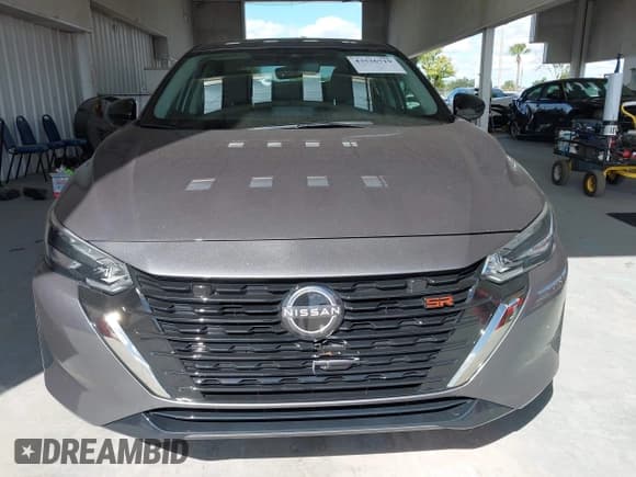 ✅ 2025 Nissan Sentra SR • VIN: 3N1AB8DV7SY220590 • Lot: 43536719. Wystawiony na IAAI z przebiegiem 4 536 mil. Bezpłatny archiwum sprzedaży aukcyjnych z USA i szczegółowy raport historii pojazdu na DreamBid. Zdjęcie 12.