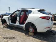 ✅ 2018 Maserati Levante GranSport • VIN: ZN661XUSXJX259582 • Лот: 56030025. Опубликован ранее на Copart с пробегом Не указан. Бесплатный доступ к архиву аукционных продаж из США и подробный отчёт об истории автомобиля на DreamBid. Изображение 2.