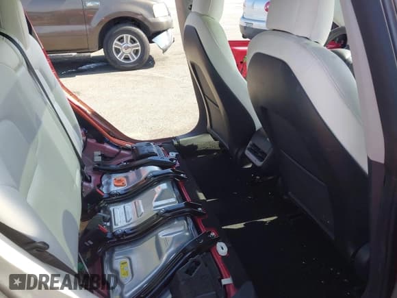 ✅ 2021 Tesla Model 3 Long Range • VIN: 5YJ3E1EB6MF879669 • Lot: 42332384. Wystawiony na IAAI z przebiegiem 81 548 mil. Bezpłatny archiwum sprzedaży aukcyjnych z USA i szczegółowy raport historii pojazdu na DreamBid. Zdjęcie 8.