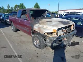 ✅ 2001 Dodge 1500 • VIN: 3B7HC13Y01M509070 • Лот: 42496174. Опубликован ранее на IAAI с пробегом Не указан. Бесплатный доступ к архиву аукционных продаж из США и подробный отчёт об истории автомобиля на DreamBid. Изображение 1.