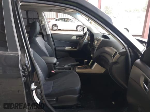 ✅ 2009 Subaru Forester X • VIN: JF2SH63619H745053 • Лот: 43083995. Опубликован ранее на IAAI с пробегом 150 633 миль. Бесплатный доступ к архиву аукционных продаж из США и подробный отчёт об истории автомобиля на DreamBid. Изображение 5.