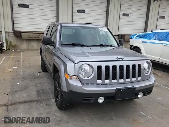 ✅ 2015 Jeep Patriot Altitude • VIN: 1C4NJRBB4FD370522 • Лот: 60610905. Опубликован ранее на Copart с пробегом 124 303 миль. Бесплатный доступ к архиву аукционных продаж из США и подробный отчёт об истории автомобиля на DreamBid. Изображение 14.