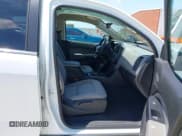 ✅ 2019 Chevrolet Colorado 2WD Work Truck • VIN: 1GCGSBEN9K1224096 • Лот: 42508462. Опубликован ранее на IAAI с пробегом 75 450 миль. Бесплатный доступ к архиву аукционных продаж из США и подробный отчёт об истории автомобиля на DreamBid. Изображение 5.