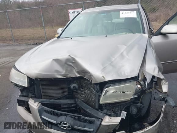 ✅ 2007 Hyundai Sonata SE • VIN: 5NPEU46FX7H210258 • Лот: 41557719. Опубликован ранее на IAAI с пробегом 116 923 миль. Бесплатный доступ к архиву аукционных продаж из США и подробный отчёт об истории автомобиля на DreamBid. Изображение 10.