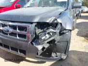 ✅ 2009 Ford Escape XLS • VIN: 1FMCU027X9KD07605 • Lot: 41849188. Wystawiony na IAAI z przebiegiem 166 363 mil. Bezpłatny archiwum sprzedaży aukcyjnych z USA i szczegółowy raport historii pojazdu na DreamBid. Zdjęcie 6.