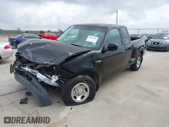 ✅ 2001 Ford F-150 XL • VIN: 1FTZX07201KF98445 • Lot: 42103480. Listed on IAAI with Not provided. Free auction sales archive from the USA and detailed vehicle history report at DreamBid. Image 2.
