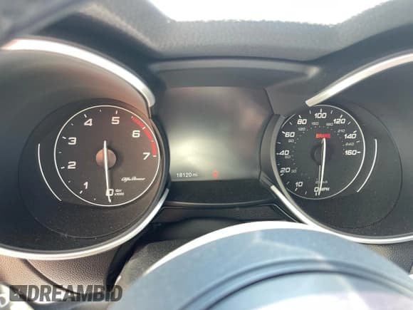 ✅ 2022 Alfa Romeo Stelvio Sprint • VIN: ZASPAJAN5N7D28208 • Lot: 57903125. Listed on Copart with 18,120 mi. Free auction sales archive from the USA and detailed vehicle history report at DreamBid. Image 9.