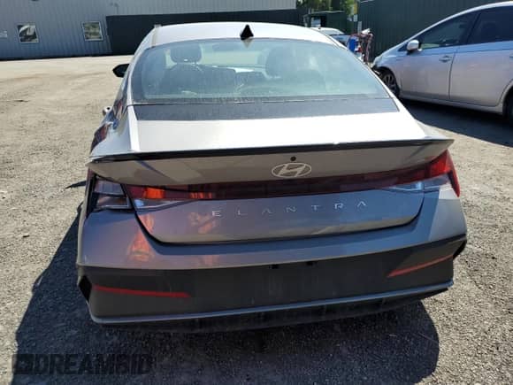 2025 Hyundai Elantra SEL Sport with VIN KMHLM4DG0SU876798, listed as a Copart auction lot 71768515 with 11,398 mi miles and Salvage title. Bid and sale history available at DreamBid. Image 6.