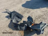 ✅ 2023 Toyota Tacoma SR5 • VIN: 3TYAX5GN6PT070693 • Лот: 43351040. Опубликован ранее на IAAI с пробегом 48 692 миль. Бесплатный доступ к архиву аукционных продаж из США и подробный отчёт об истории автомобиля на DreamBid. Изображение 12.