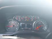 ✅ 2017 Chevrolet Silverado 1500 LT • VIN: 1GCVKREC2HZ235921 • Lot: 43468410. Wystawiony na IAAI z przebiegiem 131 060 mil. Bezpłatny archiwum sprzedaży aukcyjnych z USA i szczegółowy raport historii pojazdu na DreamBid. Zdjęcie 7.