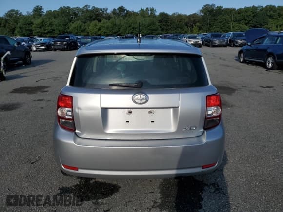 ✅ 2012 Scion xD • VIN: JTKKU4B46C1019471 • Lot: 86707725. Wystawiony na Copart z przebiegiem Nie podano. Bezpłatny archiwum sprzedaży aukcyjnych z USA i szczegółowy raport historii pojazdu na DreamBid. Zdjęcie 6.