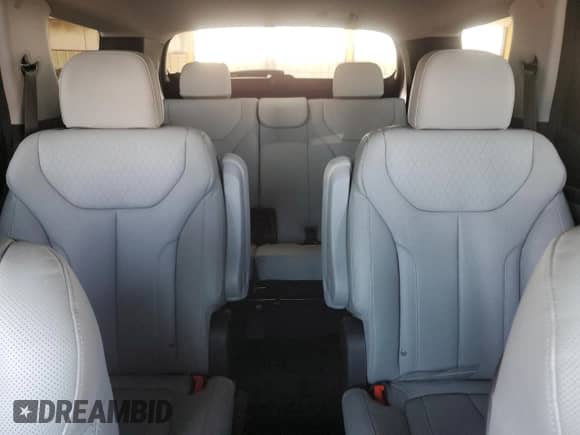 2022 Hyundai Palisade SEL z VIN KM8R44HE7NU476129, wystawiony jako Copart lot #70677034 z przebiegiem 17 564 mil mil oraz Szkoda całkowita • Salvage title. Historia ofert i sprzedaży dostępna na DreamBid. Obrazek 10.