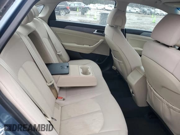 ✅ 2016 Hyundai Sonata SE • VIN: KMHE24L16GA016957 • Lot: 38388633. Listed on Copart with 76,297 mi. Free auction sales archive from the USA and detailed vehicle history report at DreamBid. Image 10.