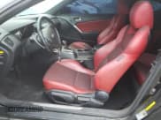 ✅ 2013 Hyundai Genesis Coupe Premium • VIN: KMHHT6KD8DU111919 • Lot: 50368015. Wystawiony na Copart z przebiegiem 82 909 mil. Bezpłatny archiwum sprzedaży aukcyjnych z USA i szczegółowy raport historii pojazdu na DreamBid. Zdjęcie 7.