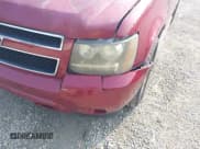 ✅ 2007 Chevrolet Suburban LT • VIN: 1GNFC16J27J216127 • Lot: 43141201. Listed on IAAI with 214,749 mi. Free auction sales archive from the USA and detailed vehicle history report at DreamBid. Image 6.