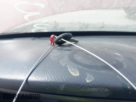 ✅ 2004 Hyundai Elantra GLS • VIN: KMHDN46D34U817333 • Lot: 42040618. Wystawiony na IAAI z przebiegiem 195 488 mil. Bezpłatny archiwum sprzedaży aukcyjnych z USA i szczegółowy raport historii pojazdu na DreamBid. Zdjęcie 11.